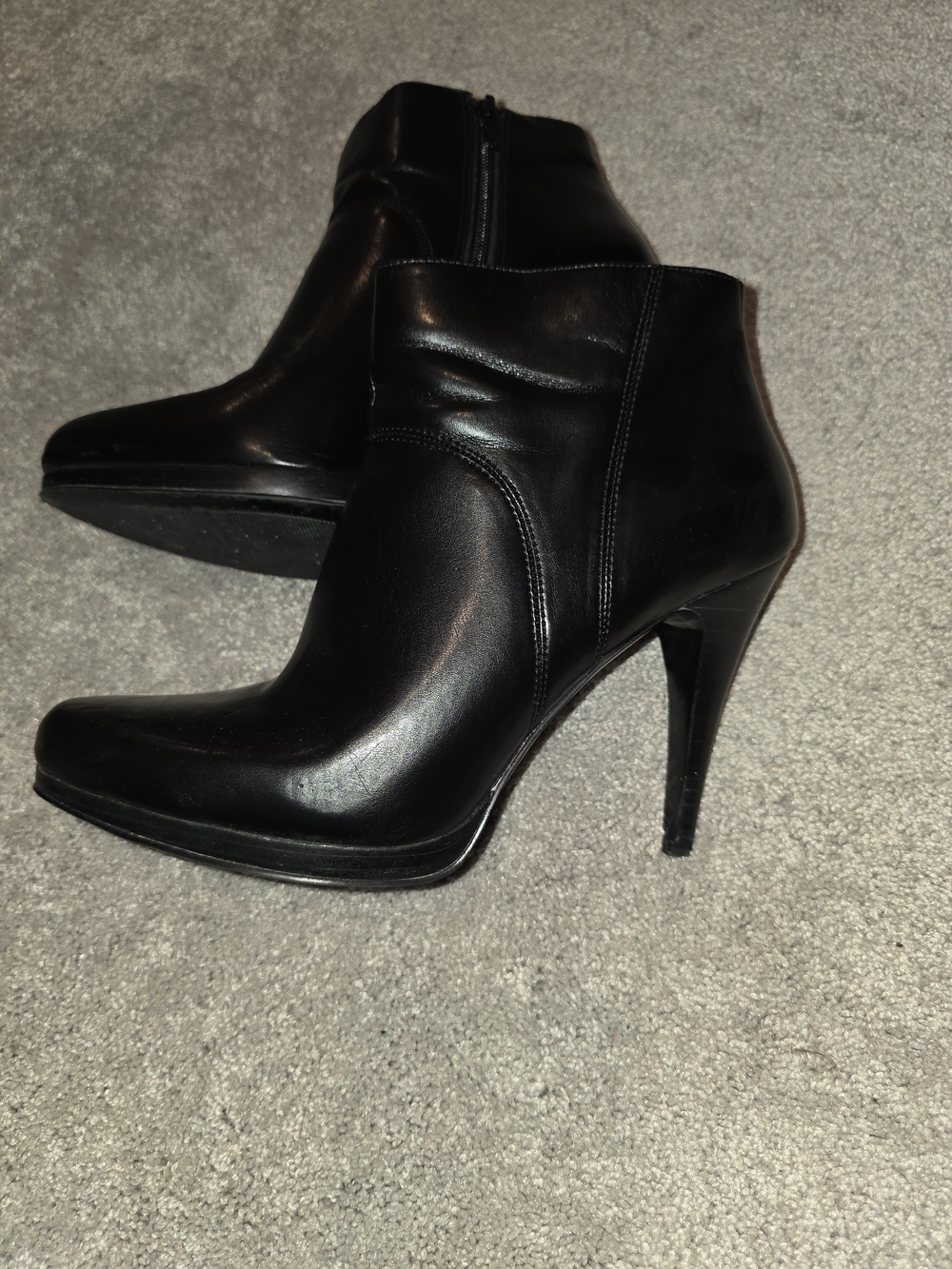 Nine West Black Pointed-Toe Stiletto Ankle Boots